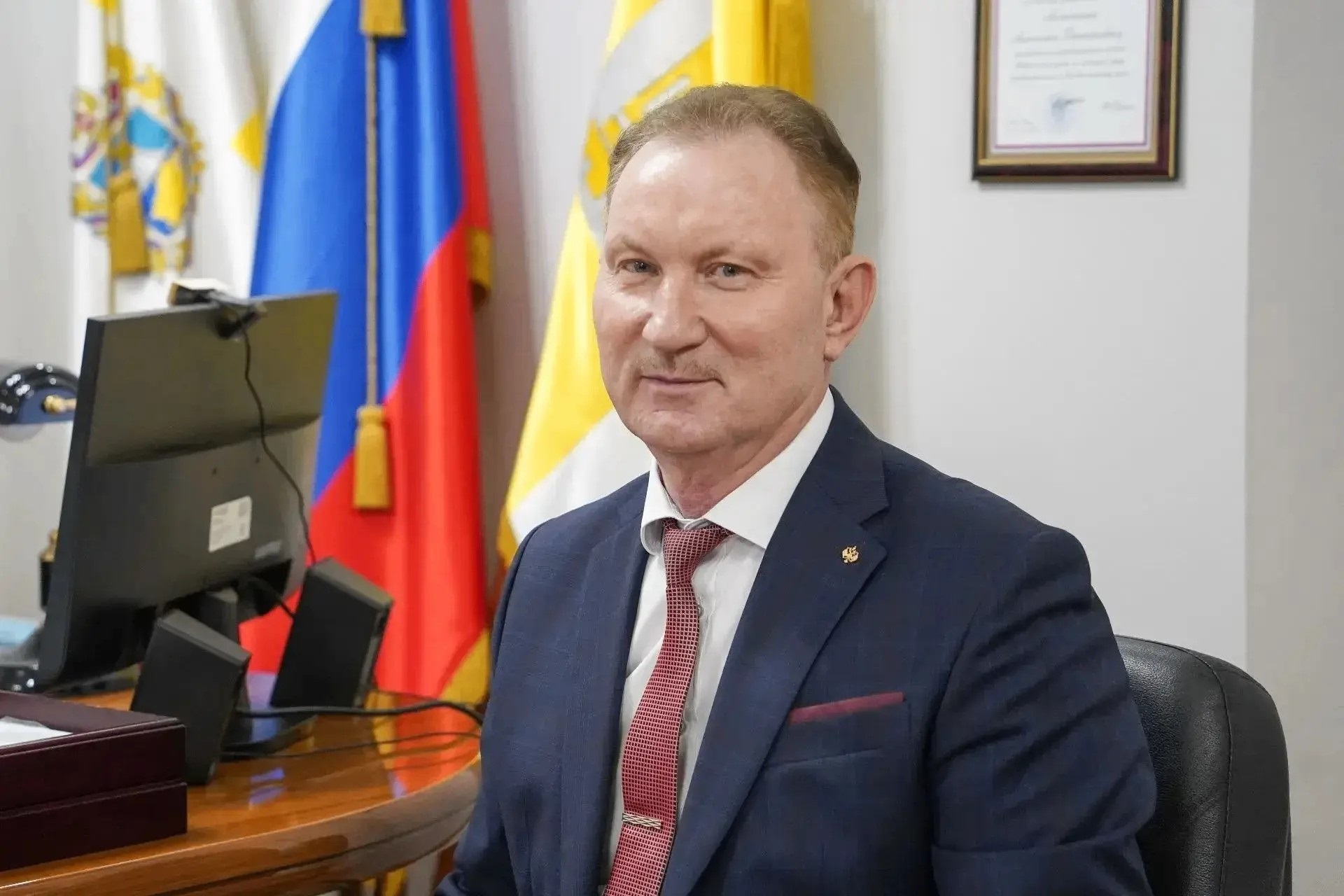 Сегодня свой день рождения отмечает заместитель председателя Правительства Ставропольского края Анатолий Дмитриевич Антоненко